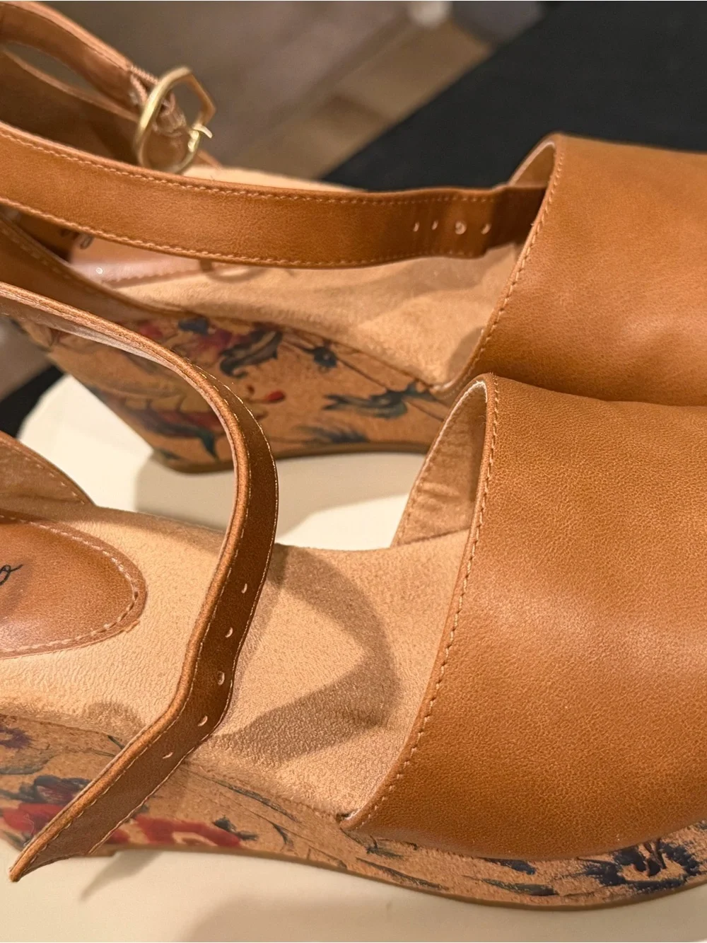 Women's Tan Floral Platform Wedge Sandals